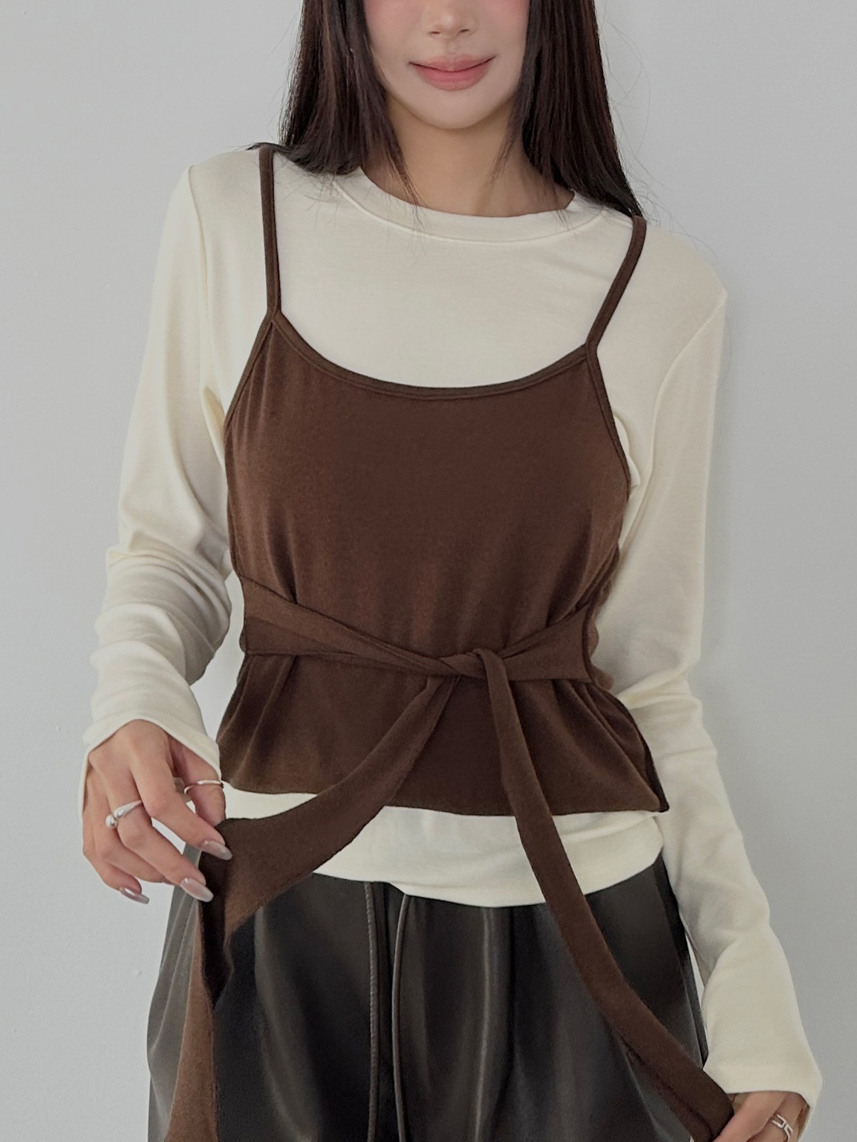 假兩件撞色上衣