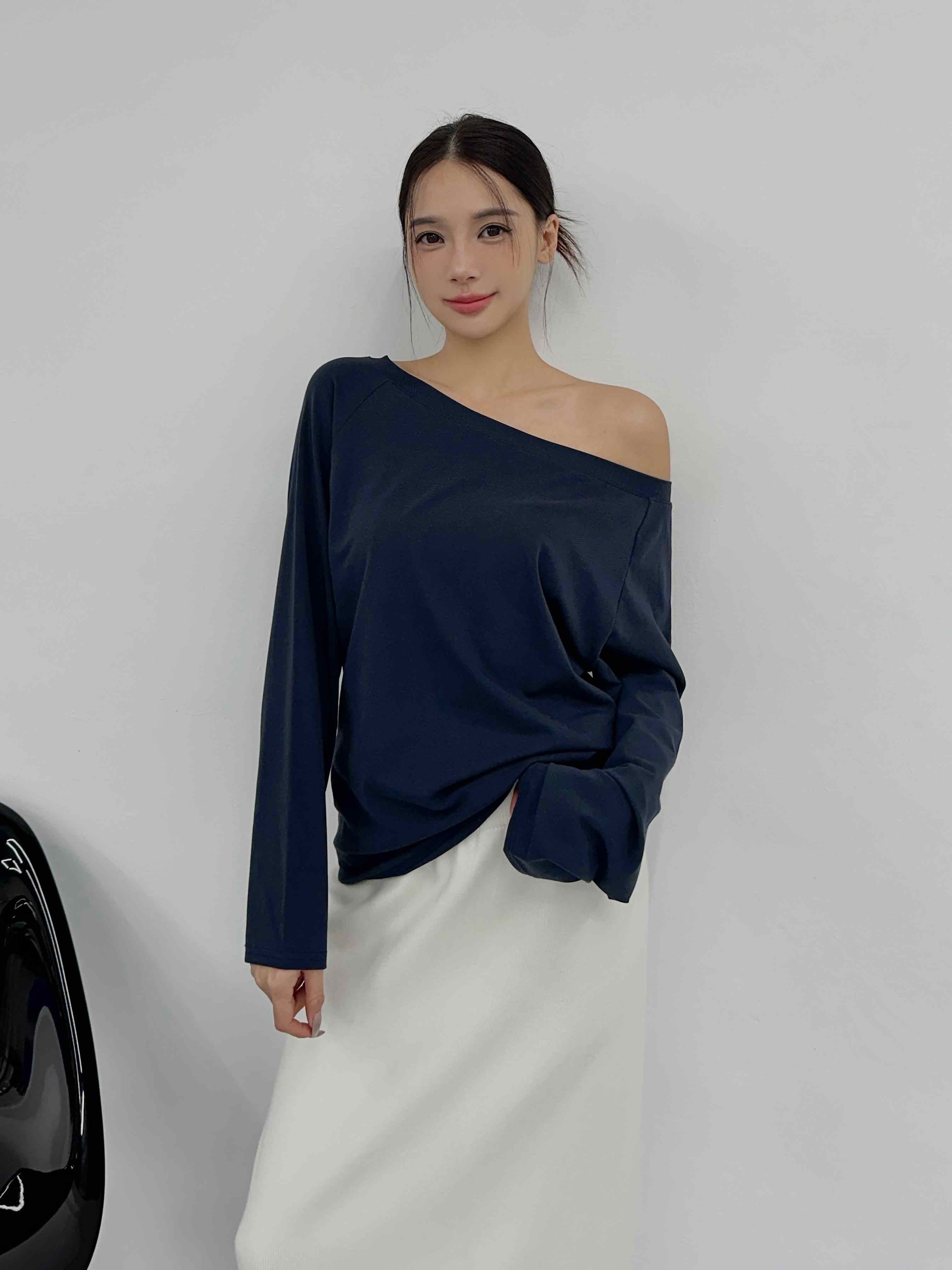 自在感彈性一字領/斜肩上衣