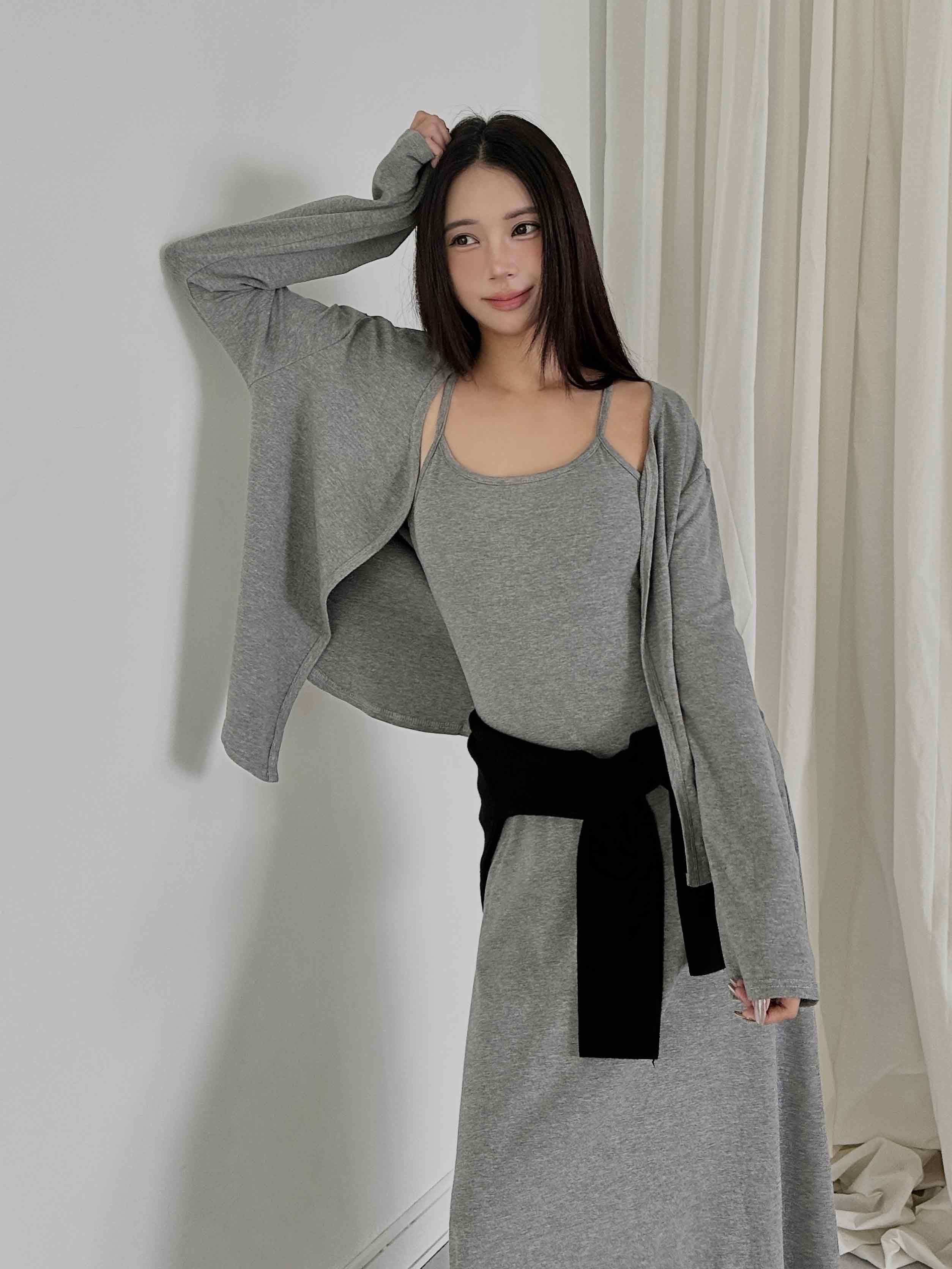 輕柔彈力附BRA長洋裝+外套