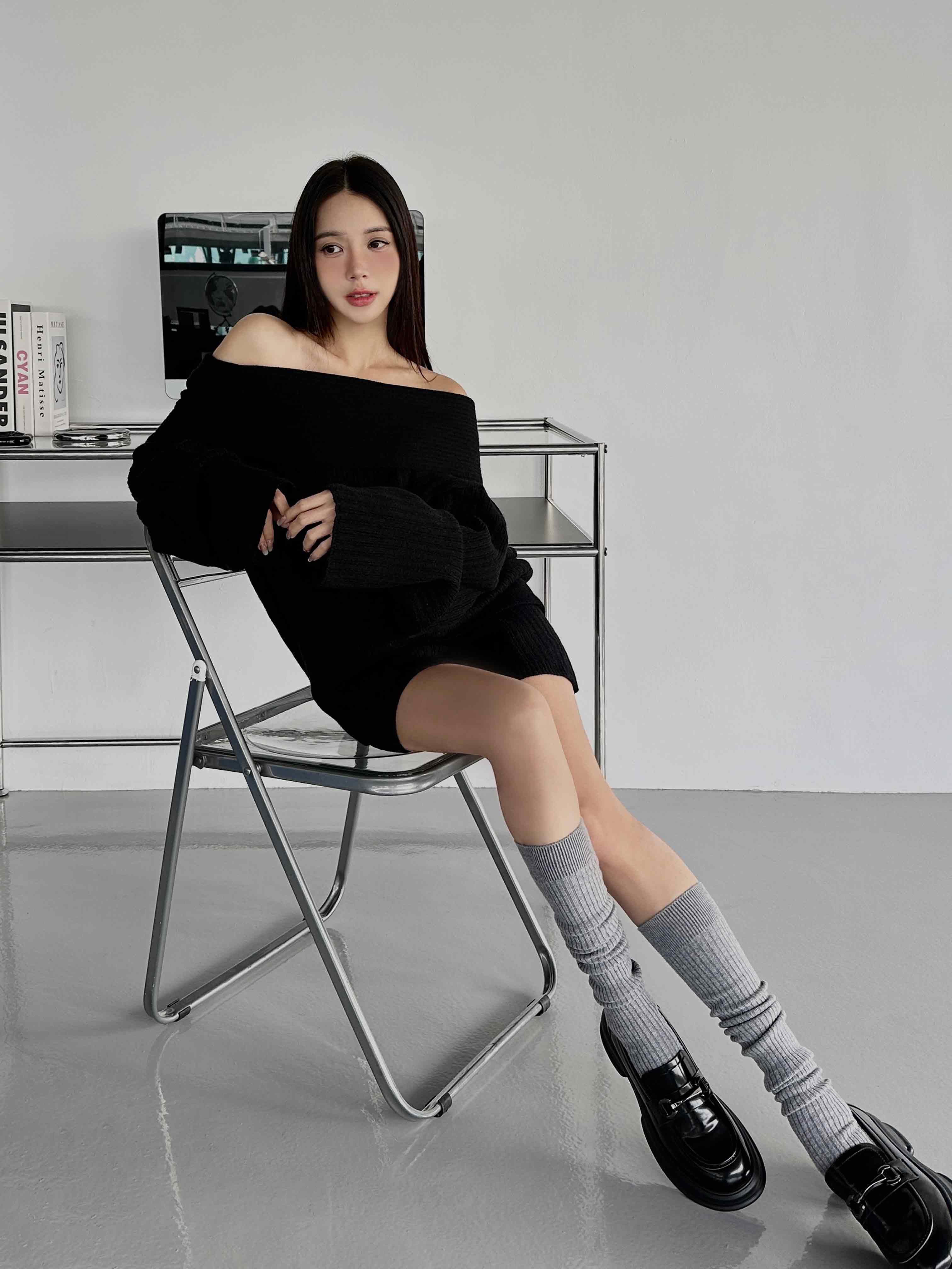 一字領針織套裝