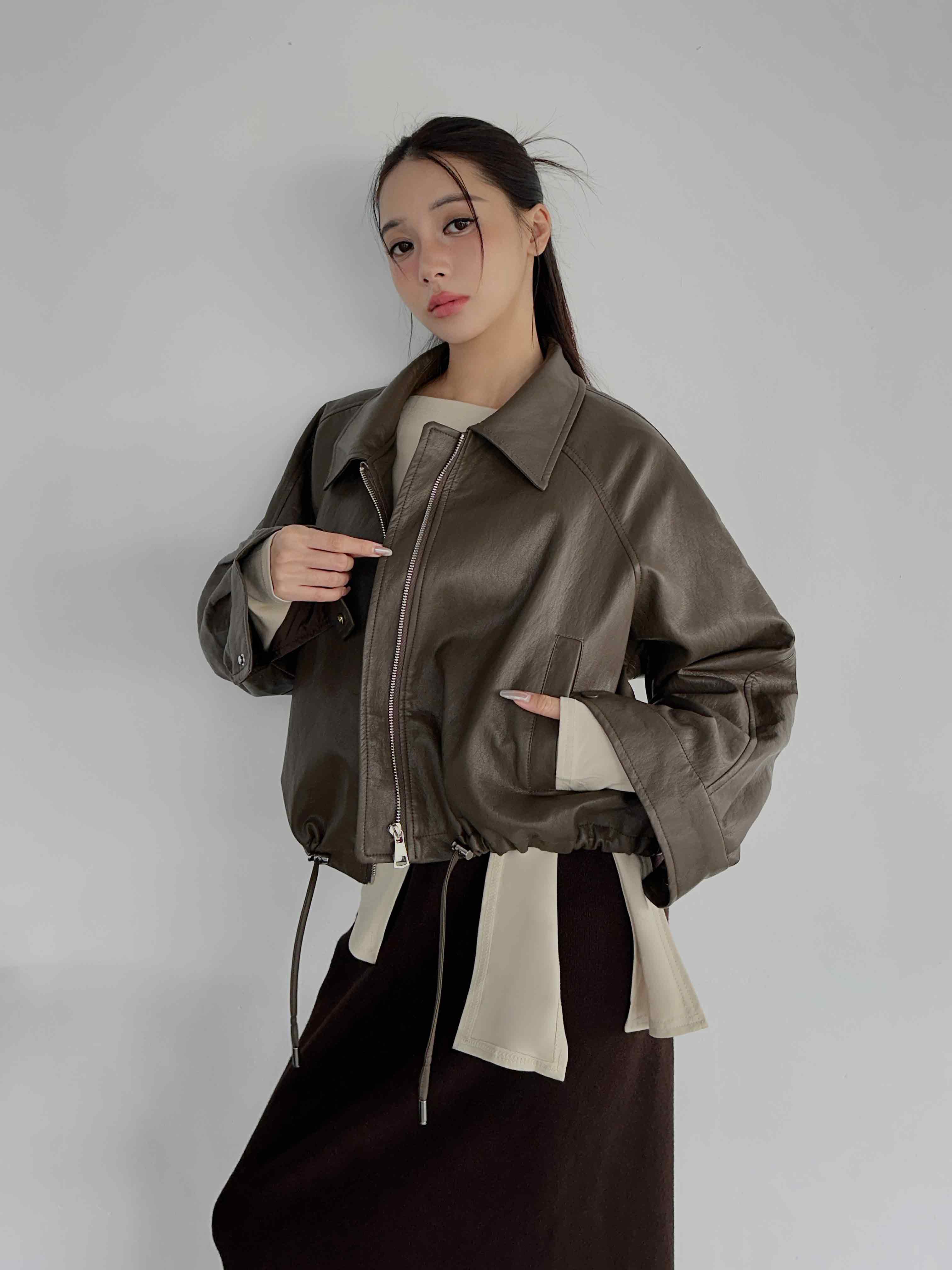 短版翻領抽繩皮外