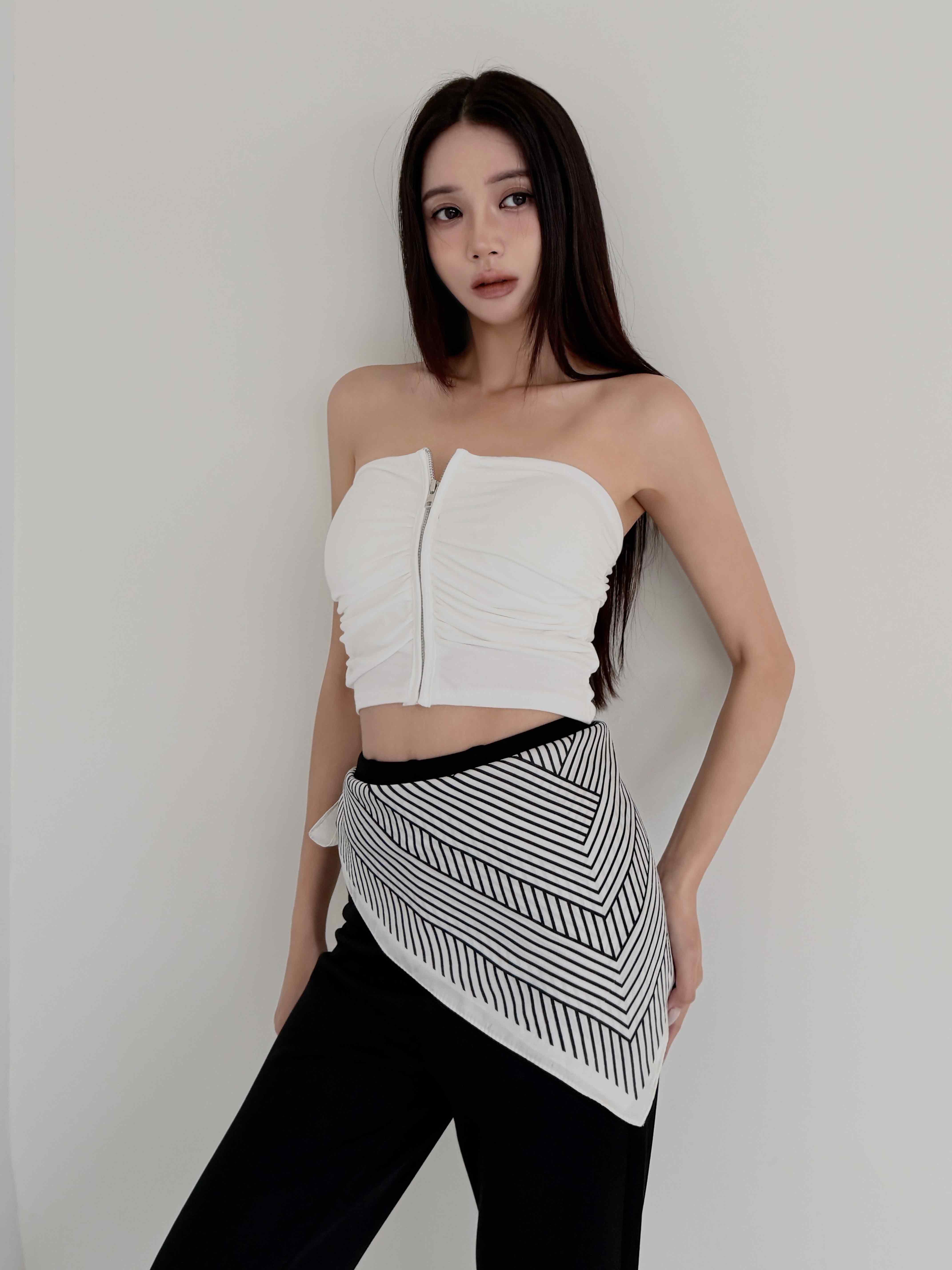 棉彈平口拉鍊 BRA TOP