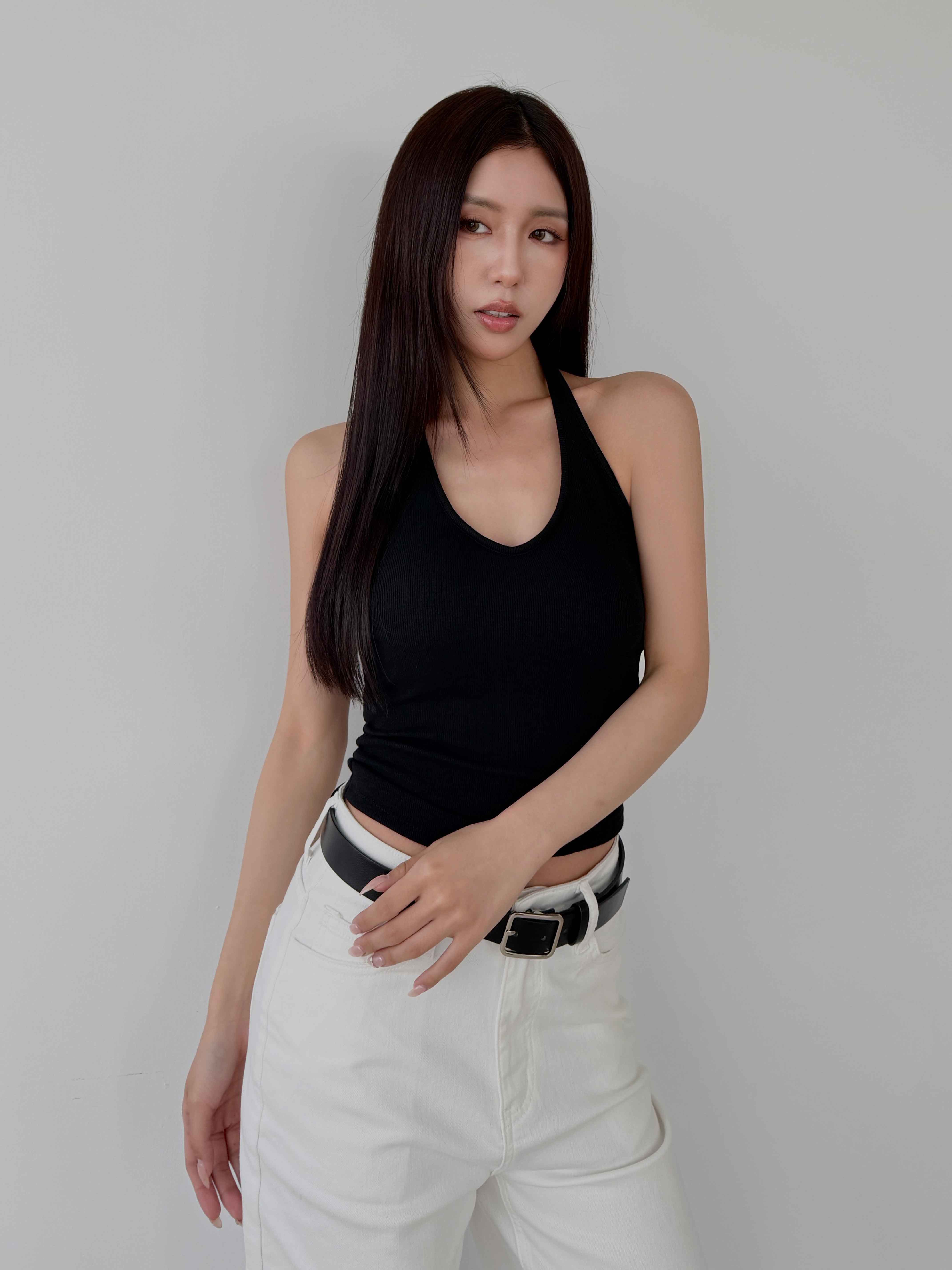 柔彈V領繞脖 BRA TOP