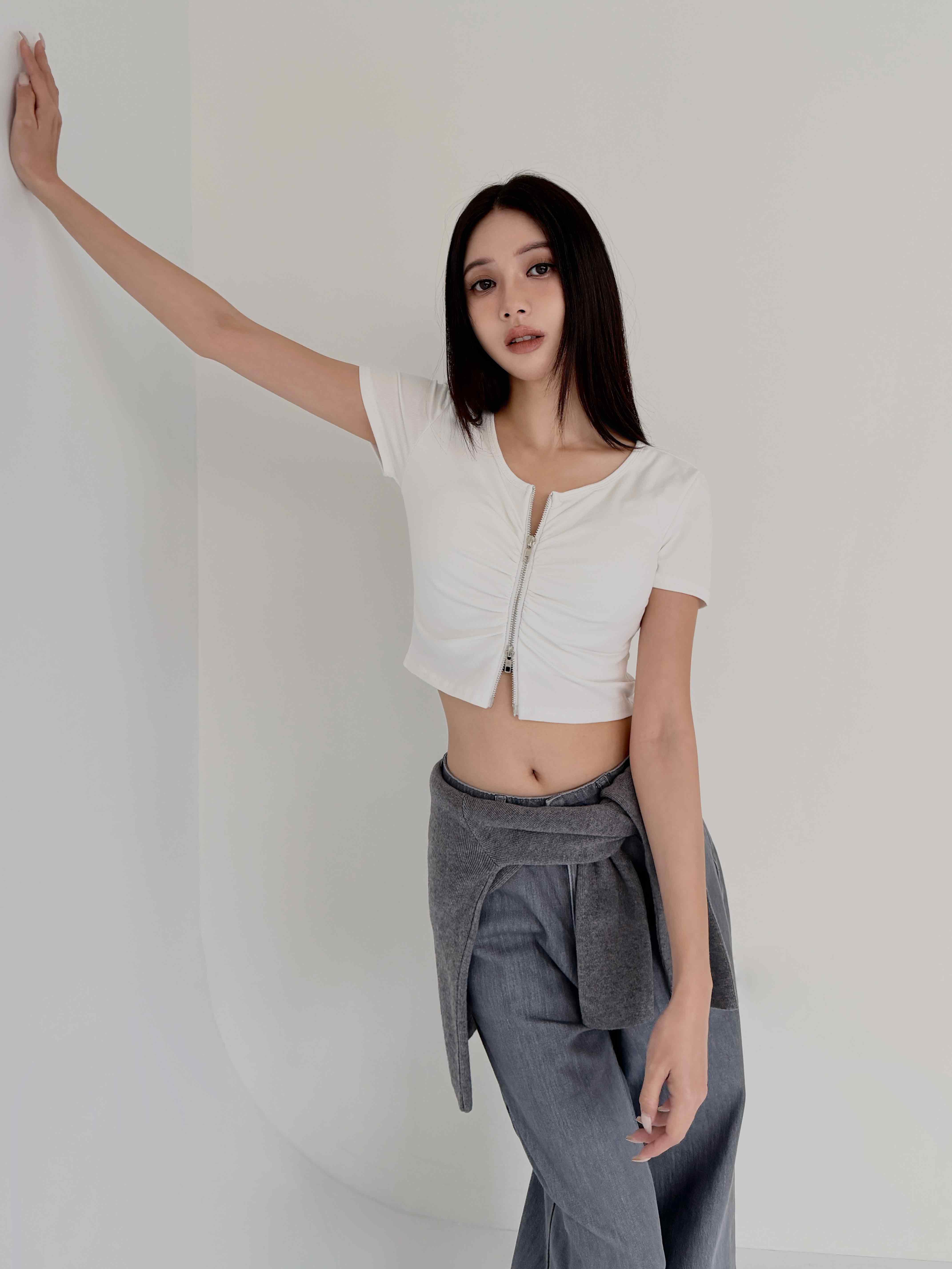 棉彈圓領拉鍊 BRA TOP