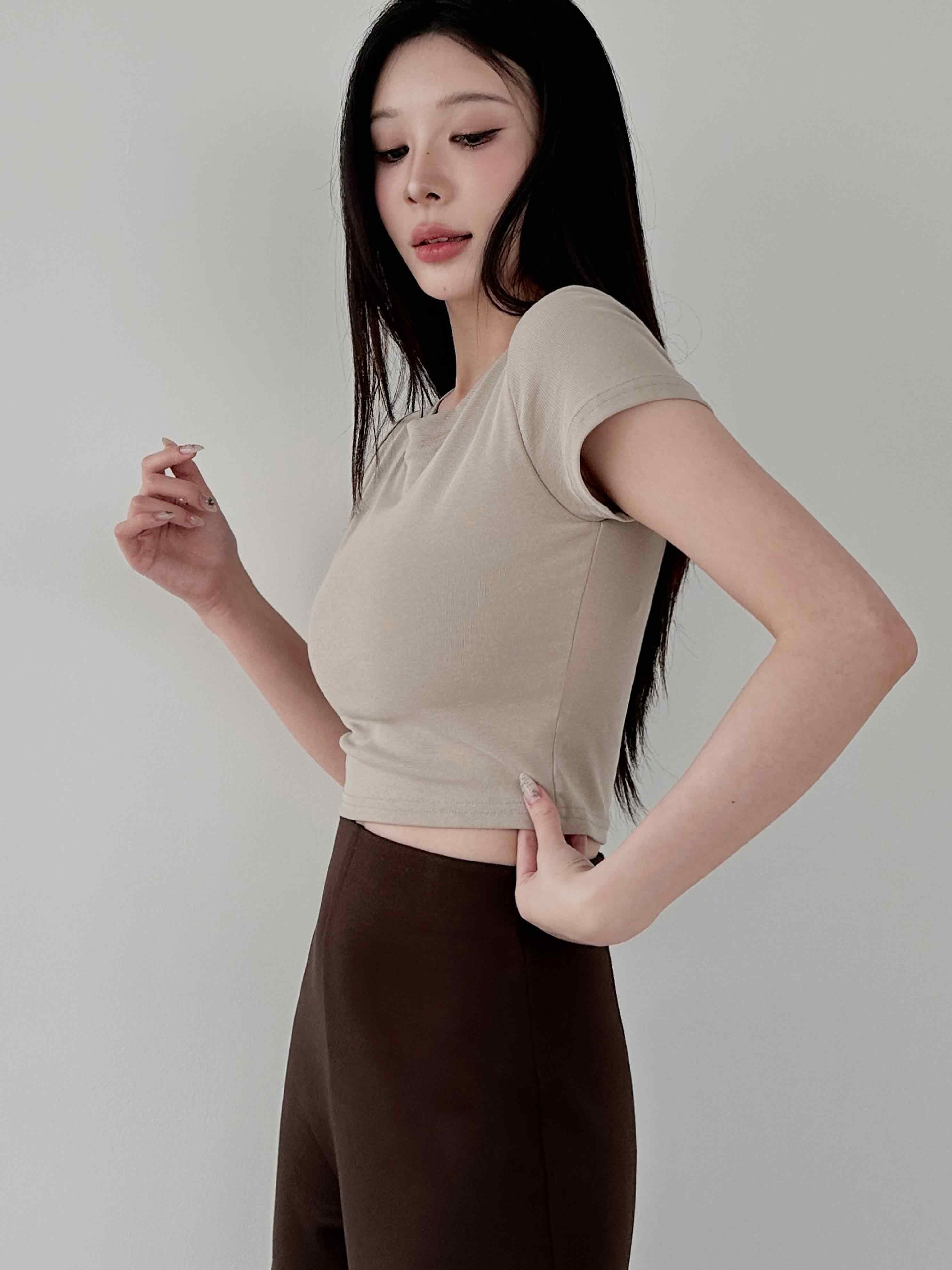 (預購3/23到貨) 精梳棉 BRA TOP 短版TEE