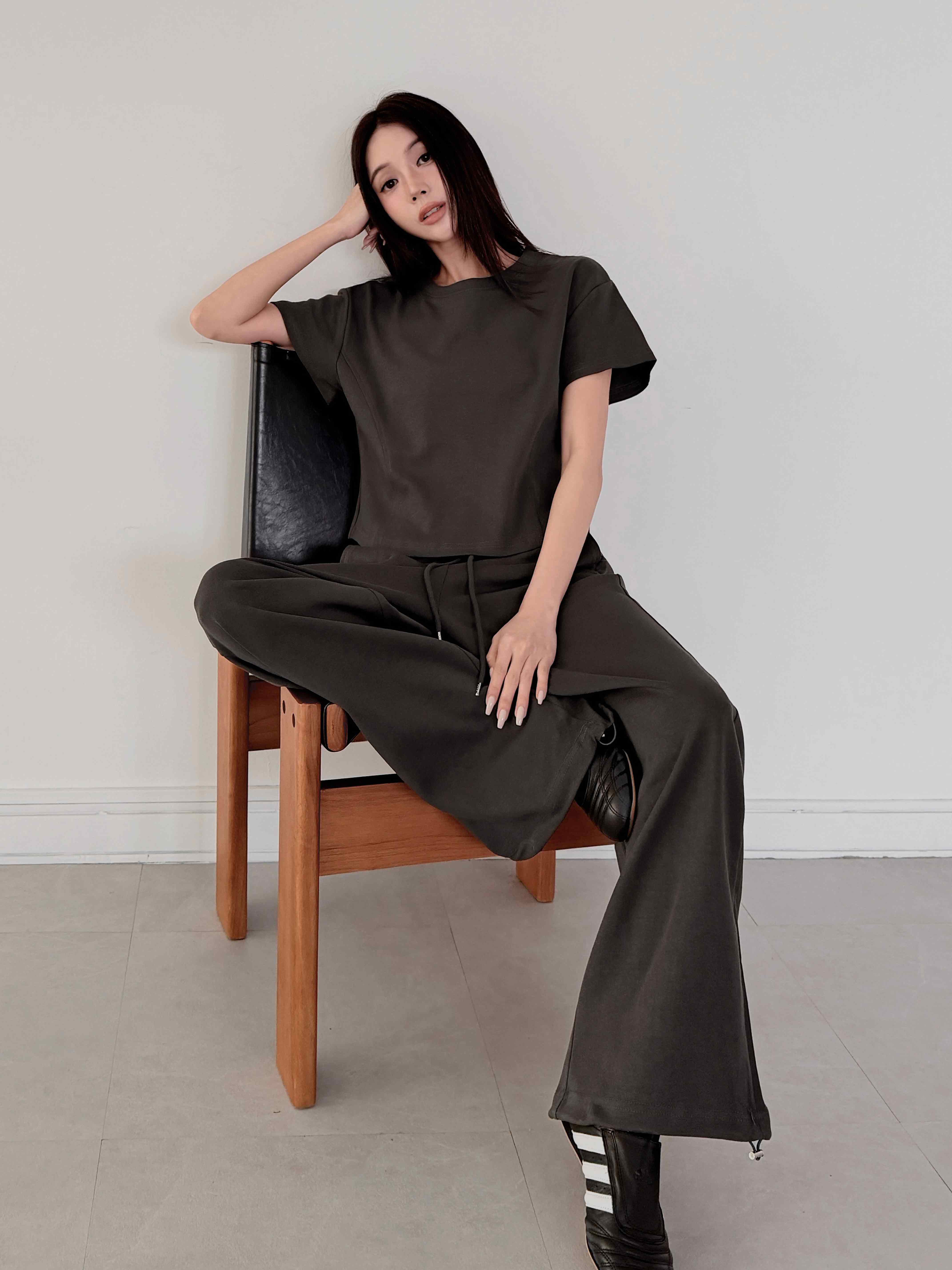 短版剪裁長褲套裝