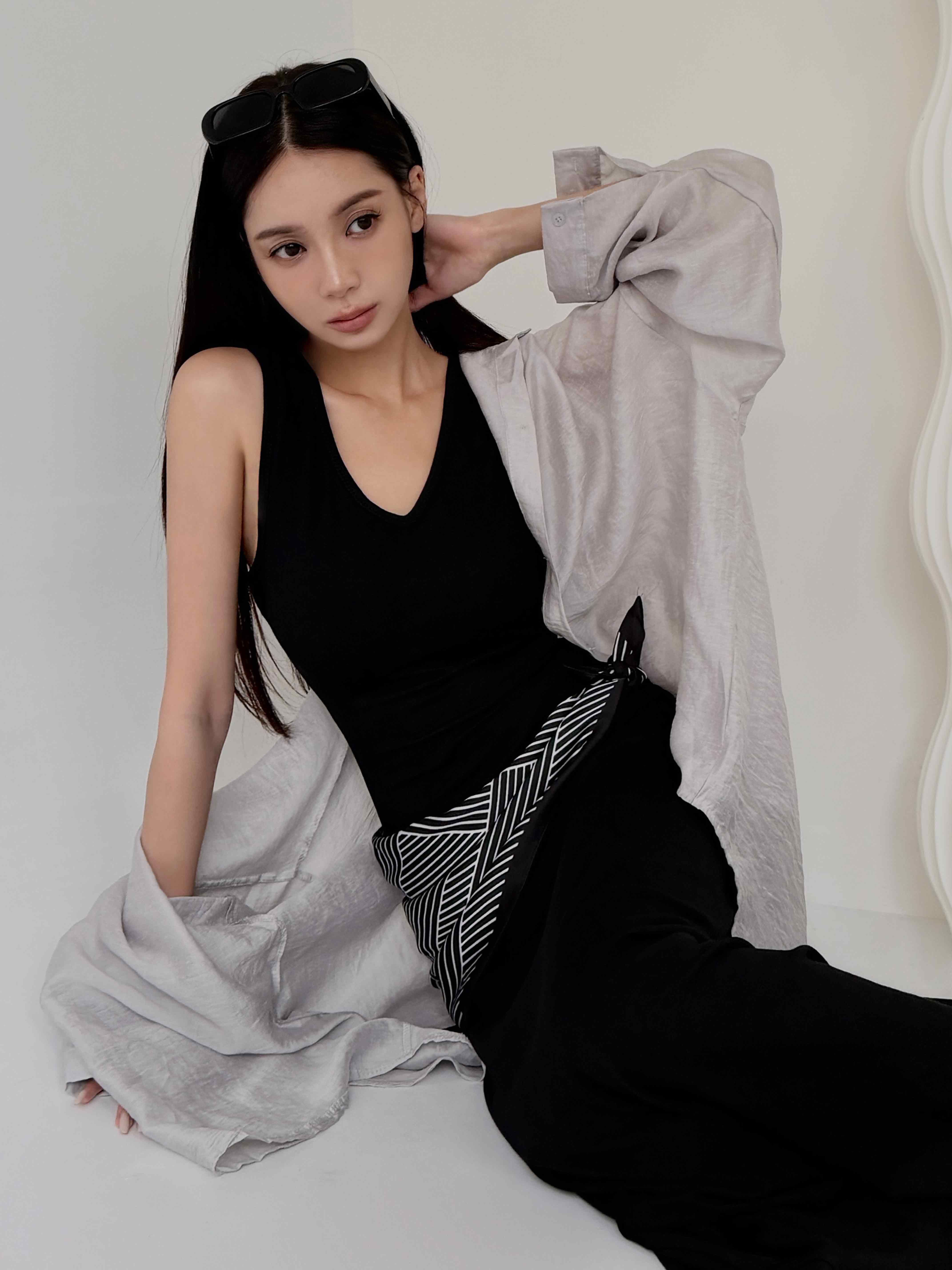 柔棉V領 BRA TOP 洋裝