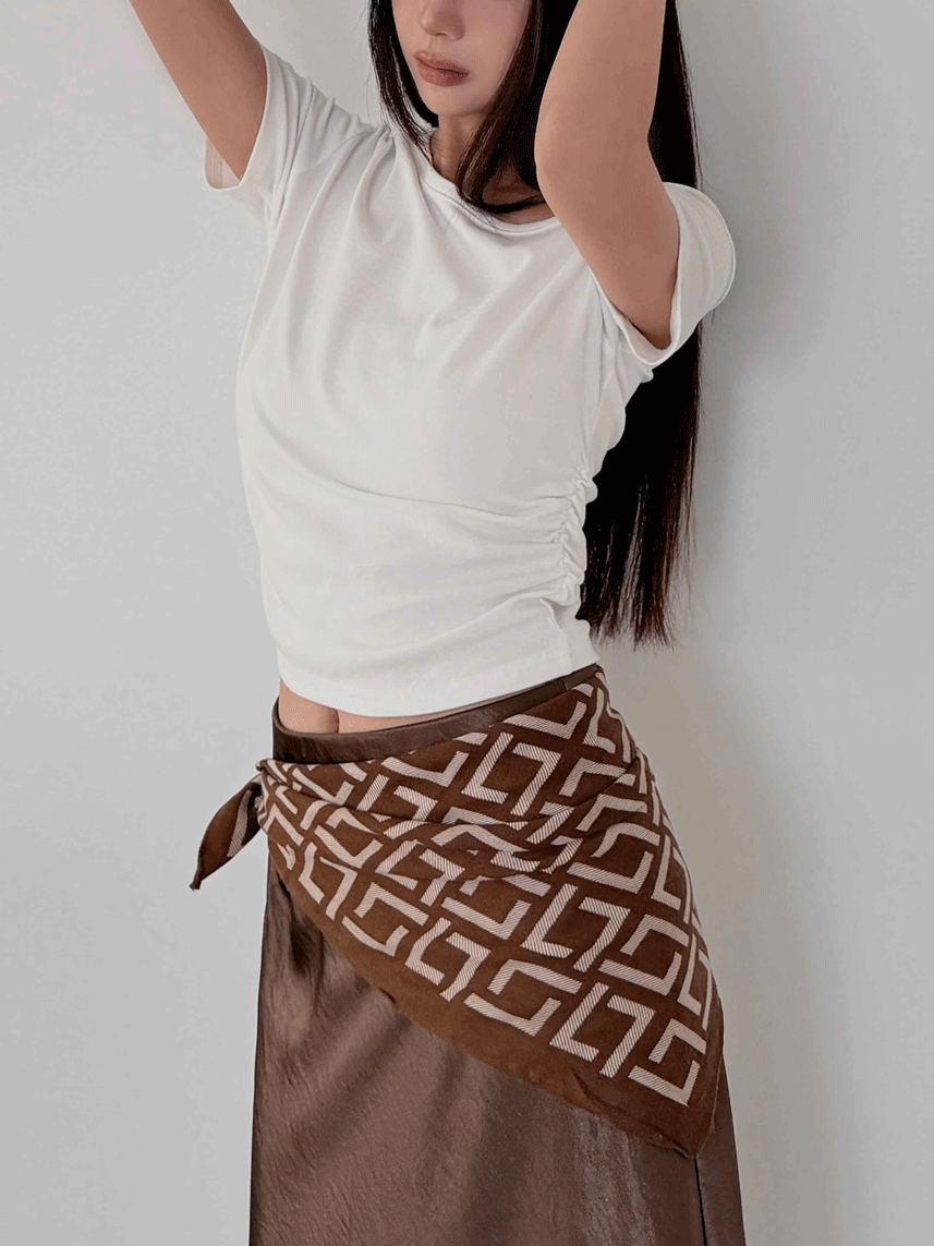 精梳棉斜肩側抓皺上衣