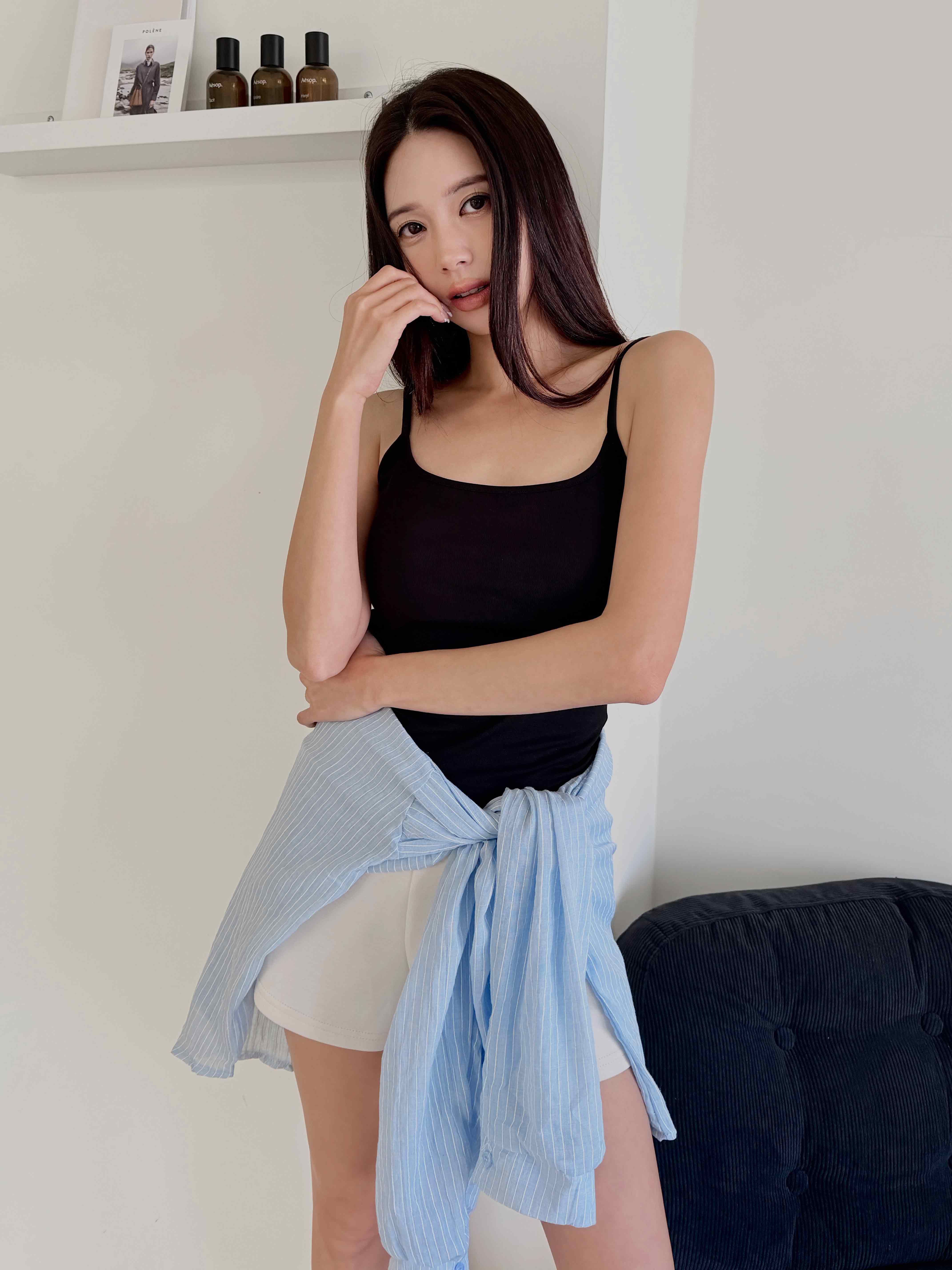 萊賽爾彈力細肩 BRA TOP